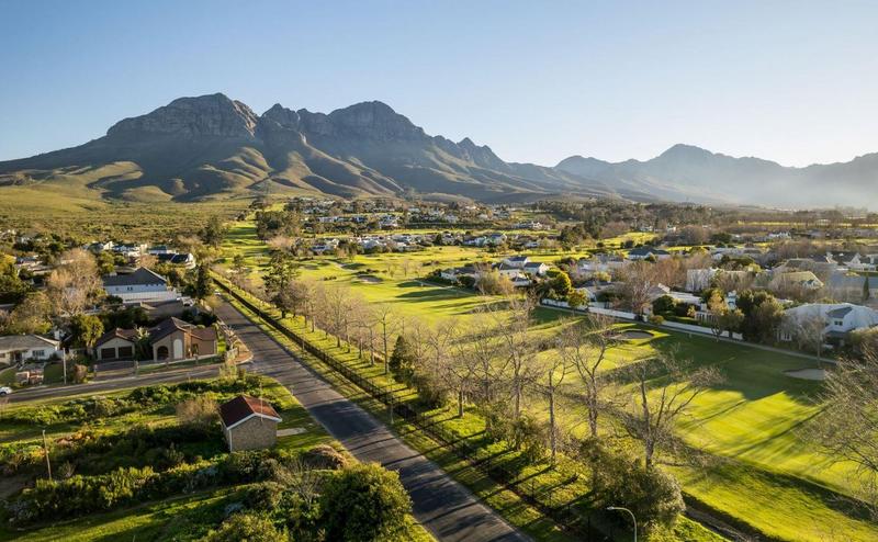 8 Bedroom Property for Sale in Somerset West Western Cape